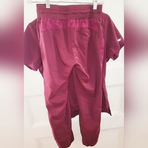 Grey's Anatomy Women's Maroon & Blue Scrubs Tops & Bottoms Sets